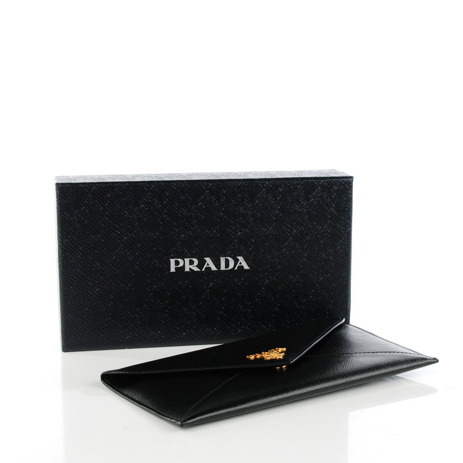 prada saffiano envelope