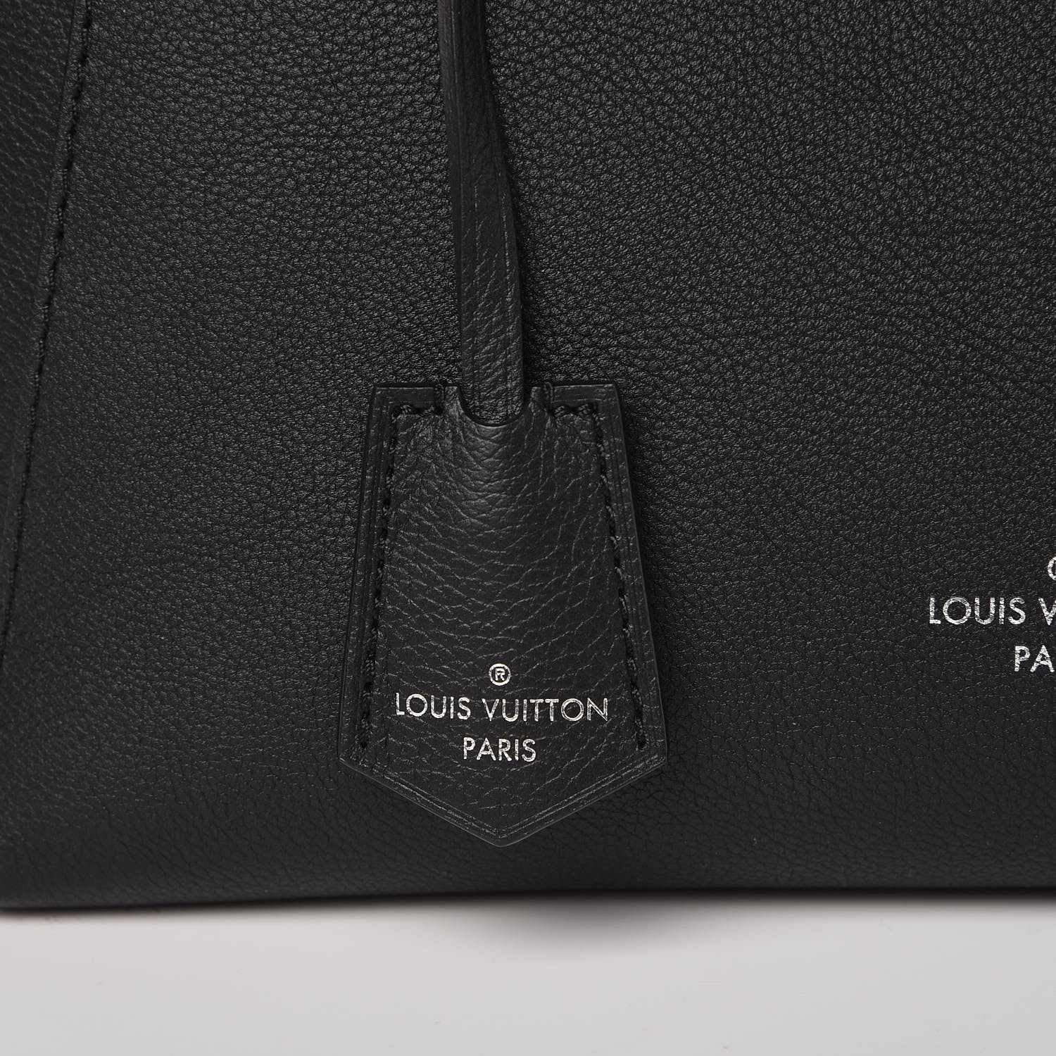 Louis Vuitton Lockme Cabas Leather Black