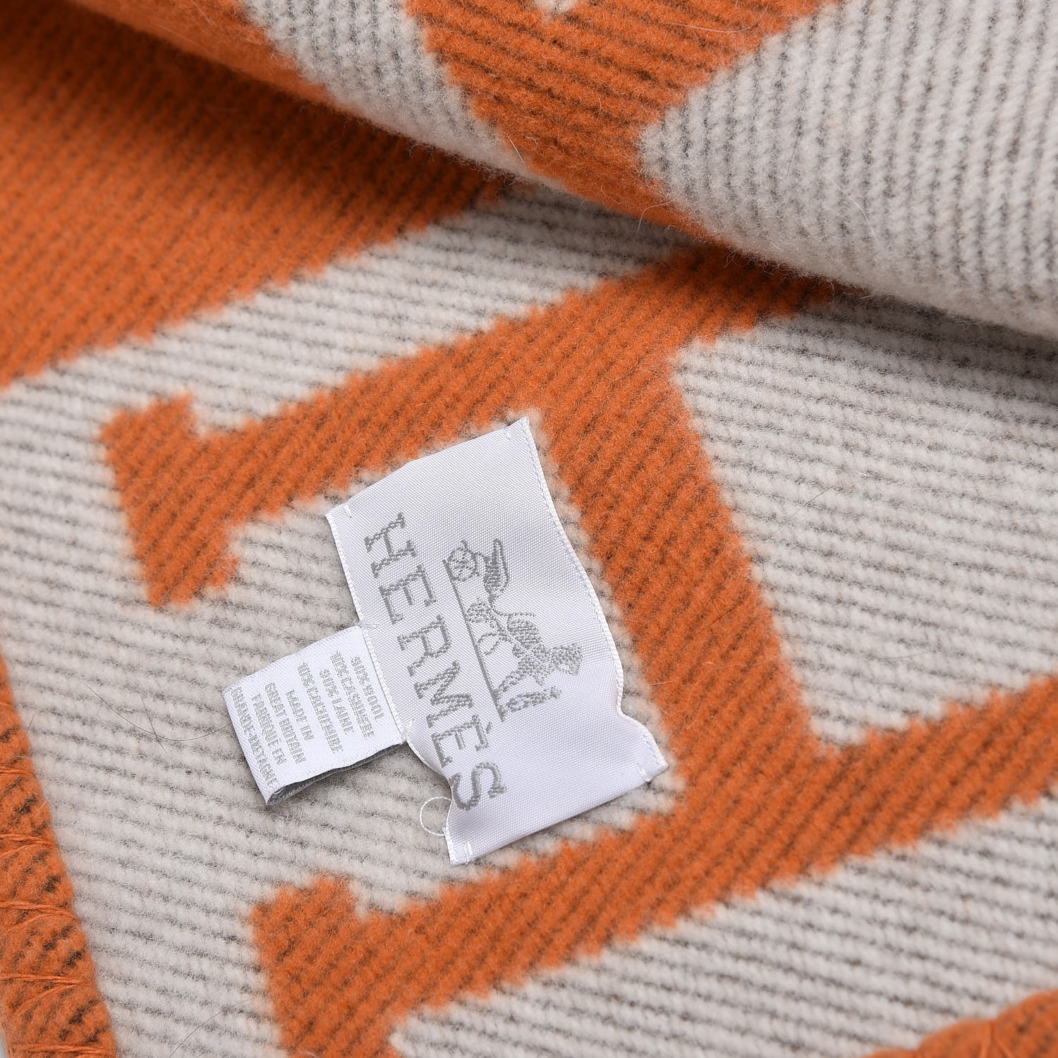 HERMES Wool Cashmere Signature Classic Avalon Blanket Ecru Potiron 251568