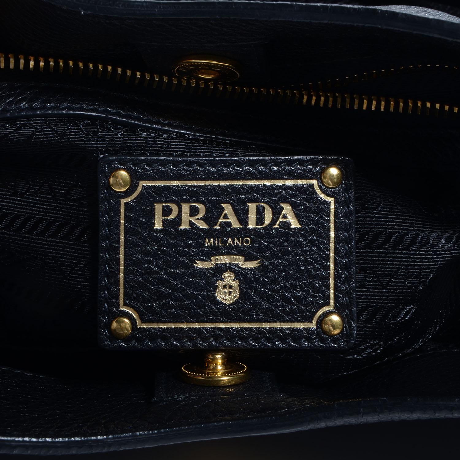 PRADA Vitello Daino Medium Tote Nero Black 71112