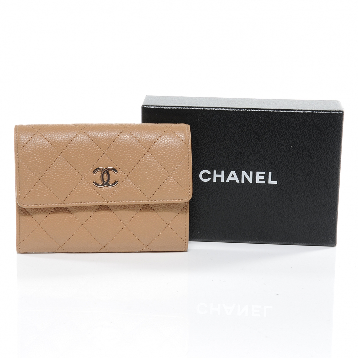 chanel compact wallet caviar