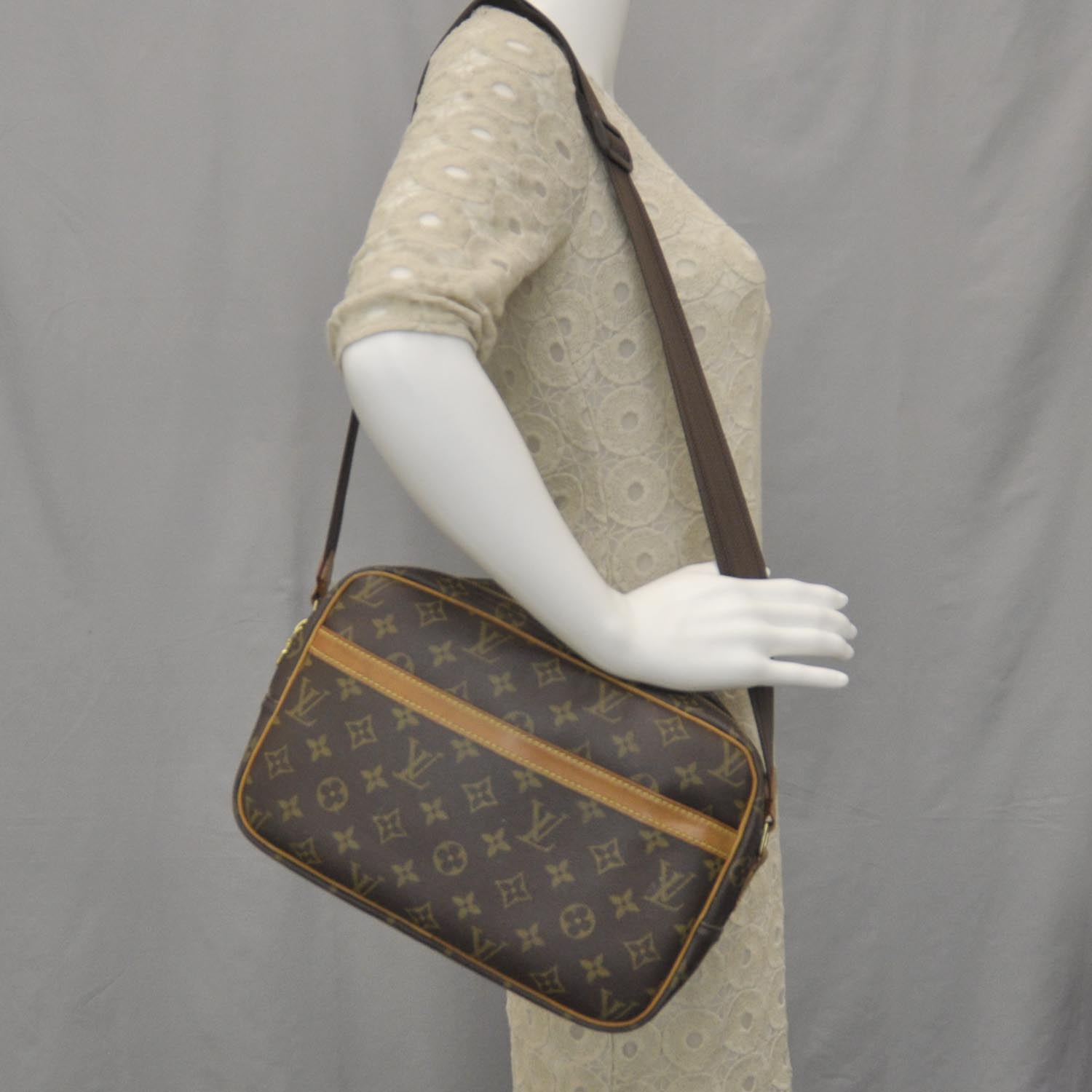 louis vuitton reporter pm price