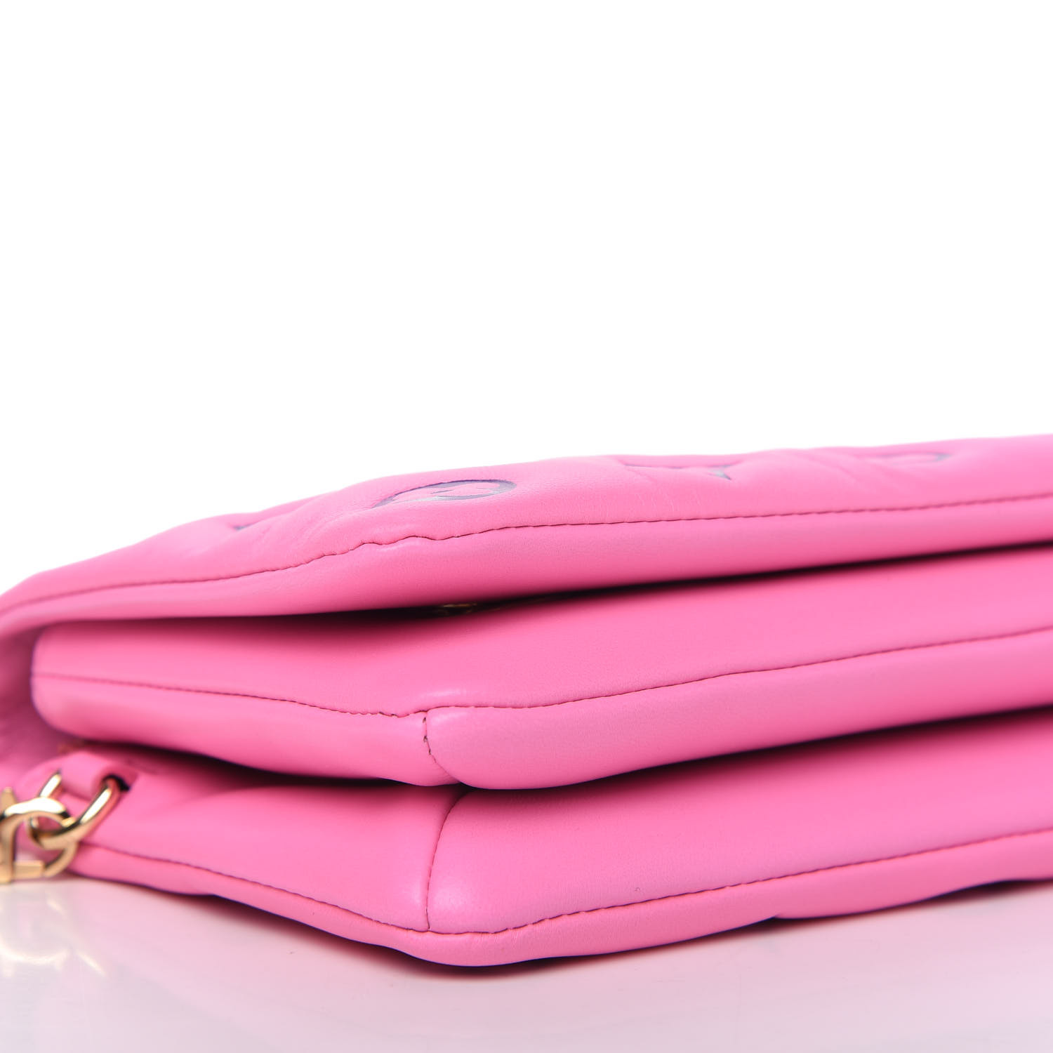 pink coussin lv