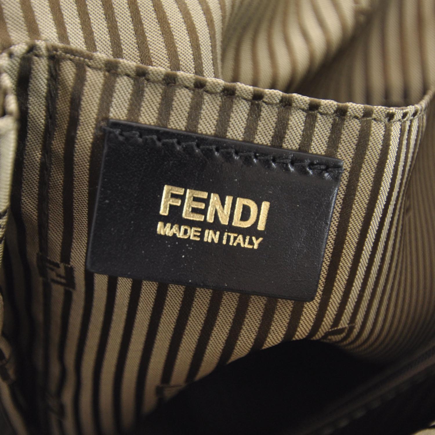 FENDI Leather Chameleon Tote Black 31600