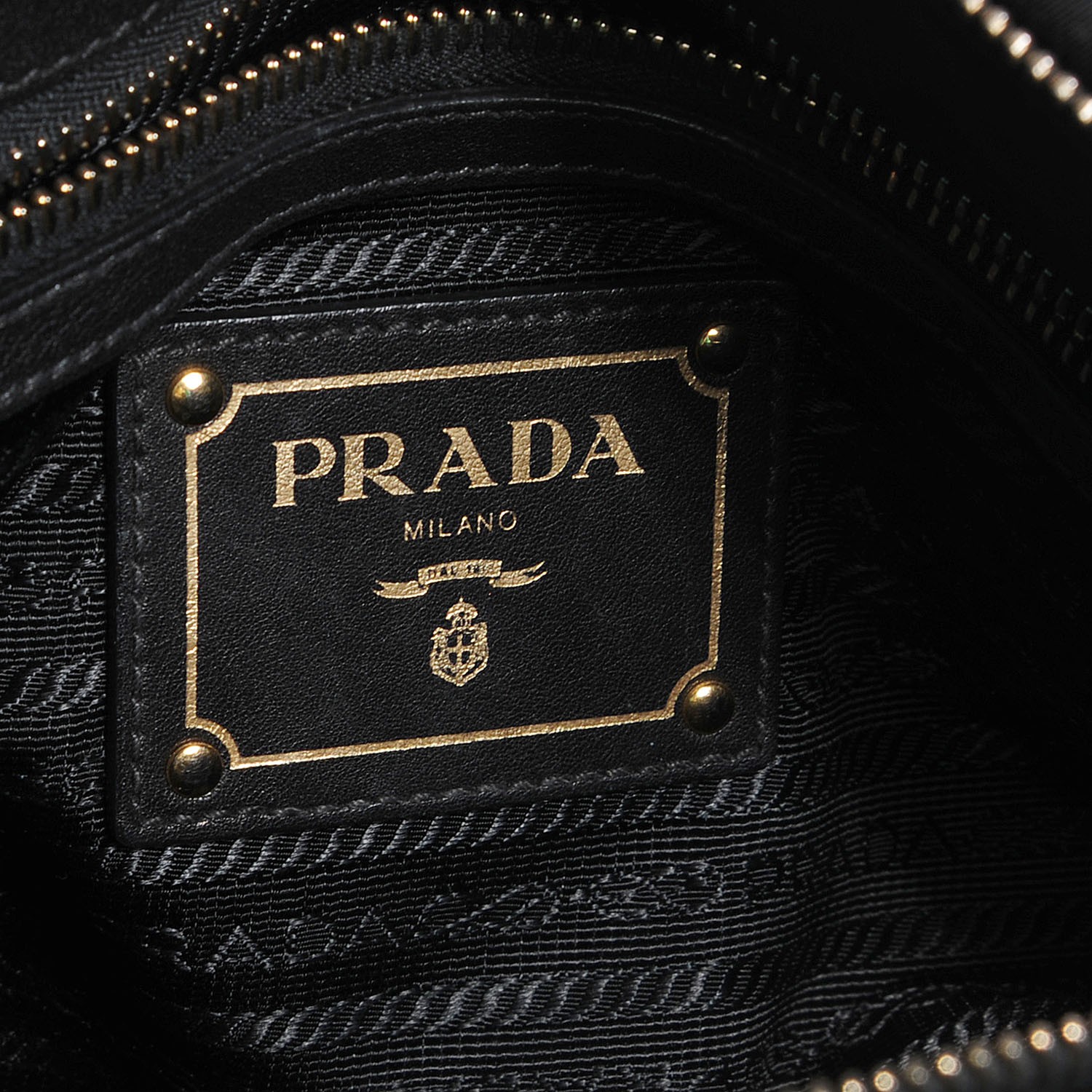 PRADA Tessuto Soft Calf Tote Nero Black 109970 | FASHIONPHILE