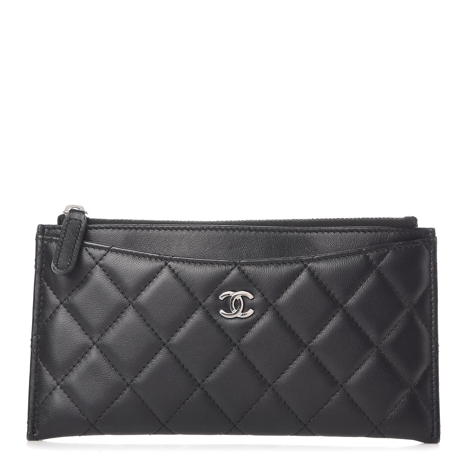 chanel pouch