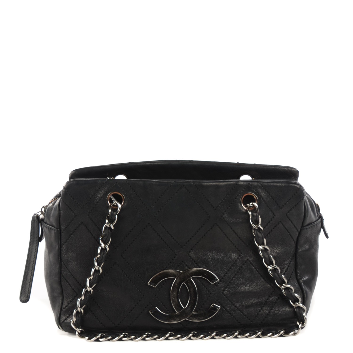 chanel diamond stitch tote