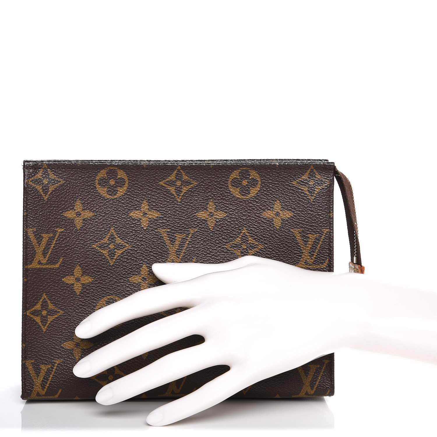 louis vuitton toiletry pouch 19 selfridges