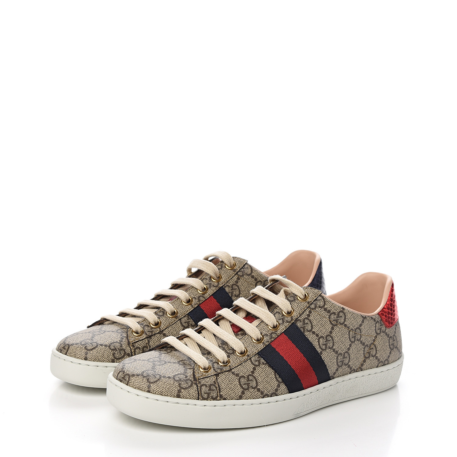 gucci common low gg supreme trainers