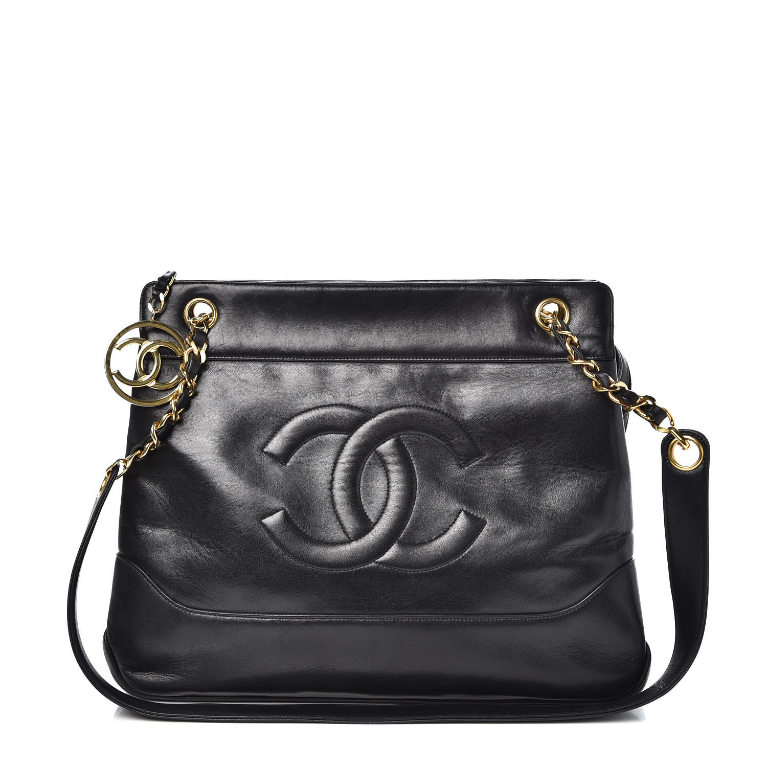 chanel black lambskin shoulder bag