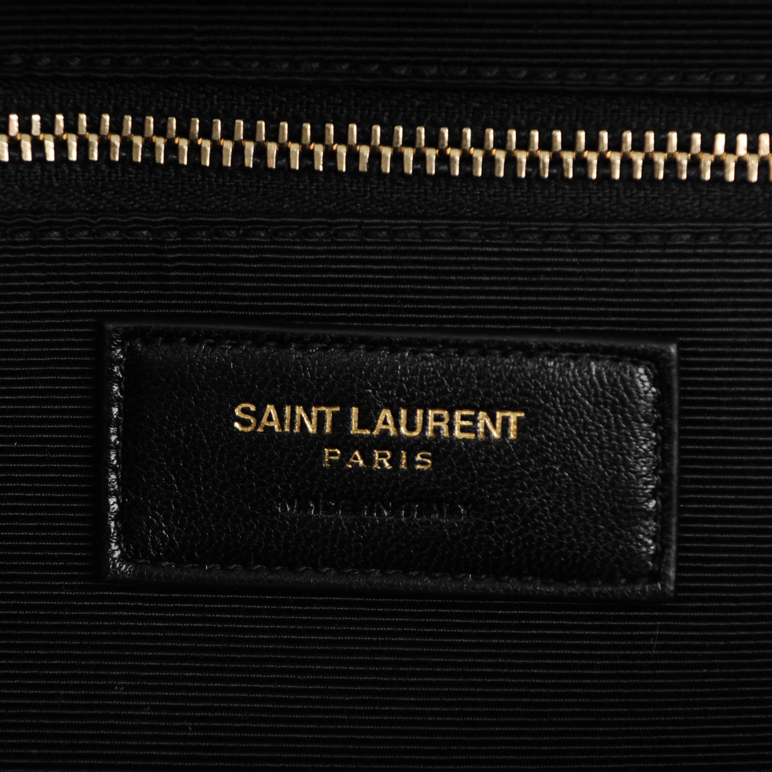 saint laurent grain de poudre matelasse