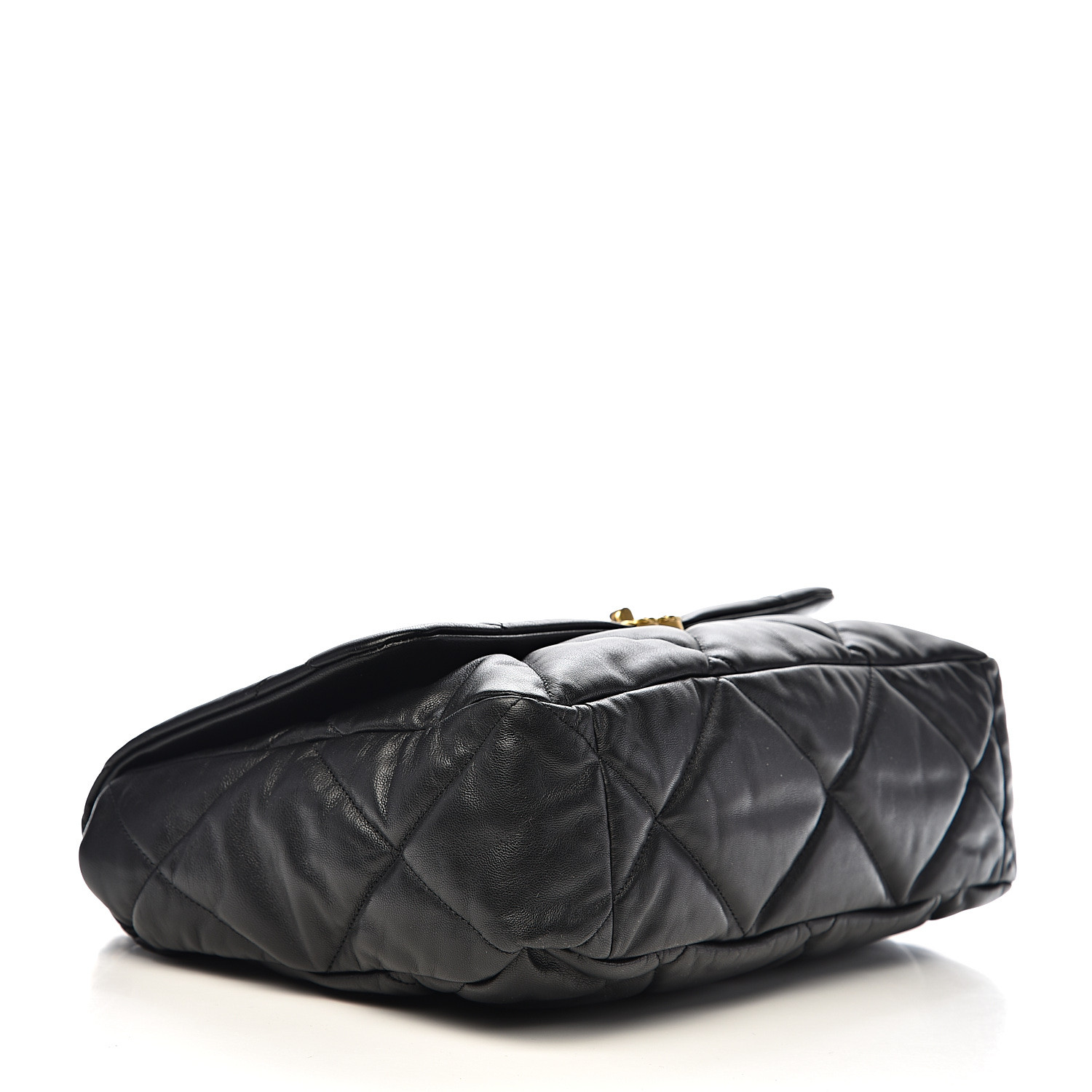 goatskin quilted medium chanel 19 flap black