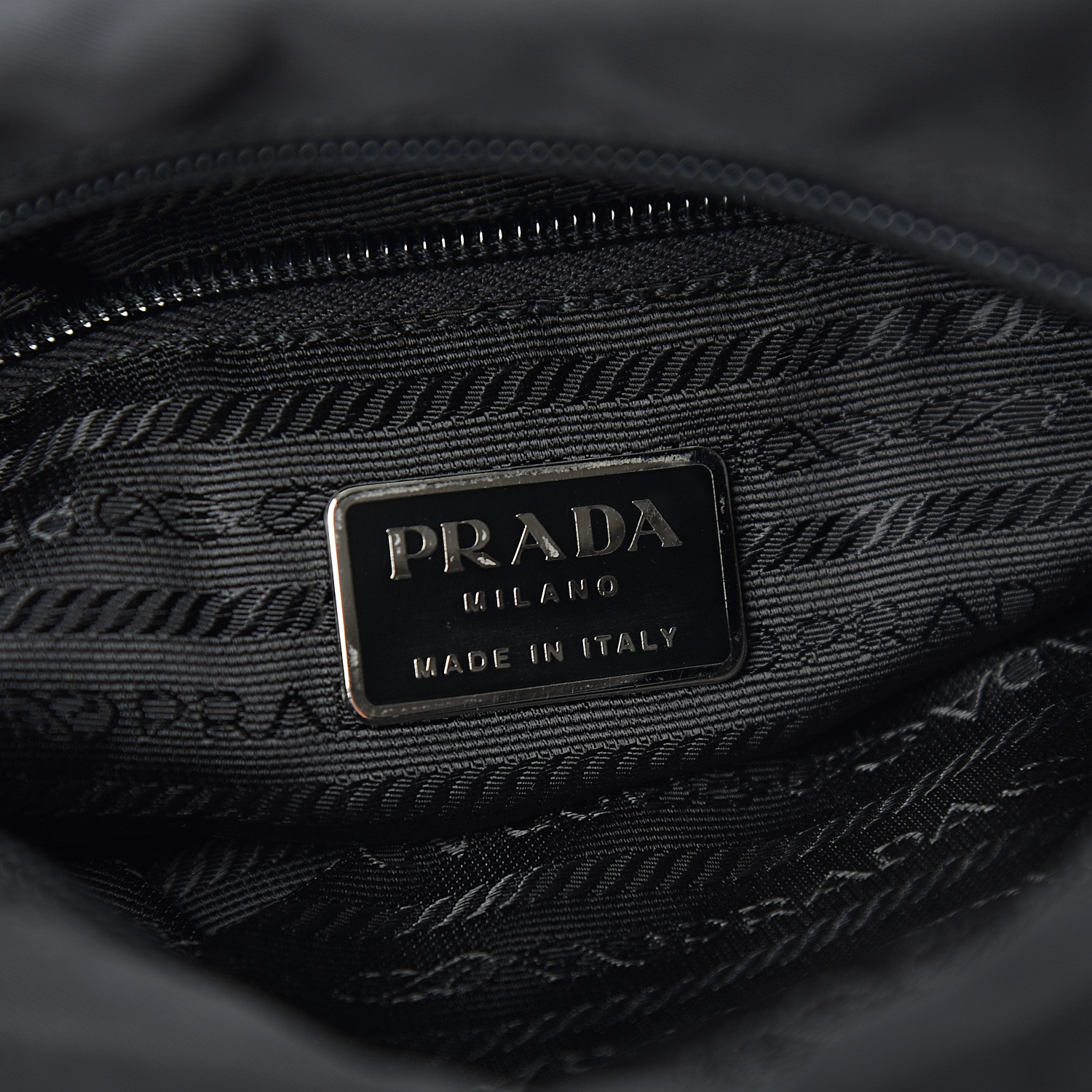 PRADA Tessuto Nylon Messenger Bag Black 535312