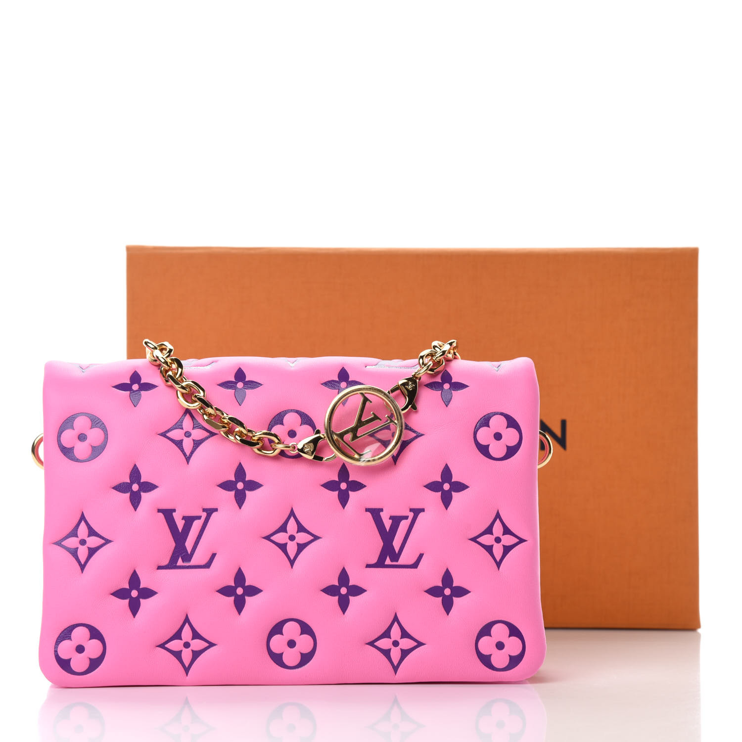 louis vuitton coussin pink