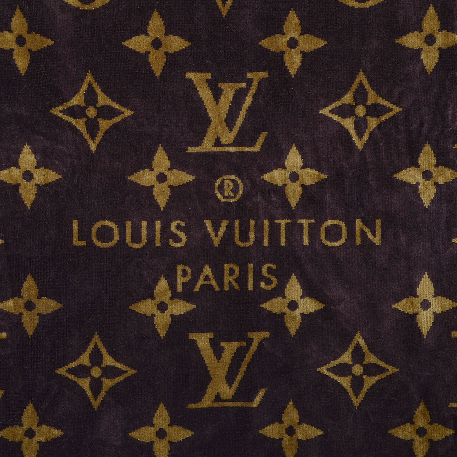Louis Vuitton Monogram Classic Beach Towel Black  Louis vuitton, Louis  vuitton monogram, Beach towel