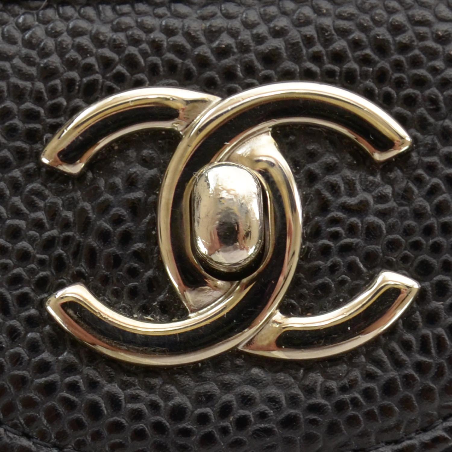 chanel black caviar jumbo double flap silver hardware