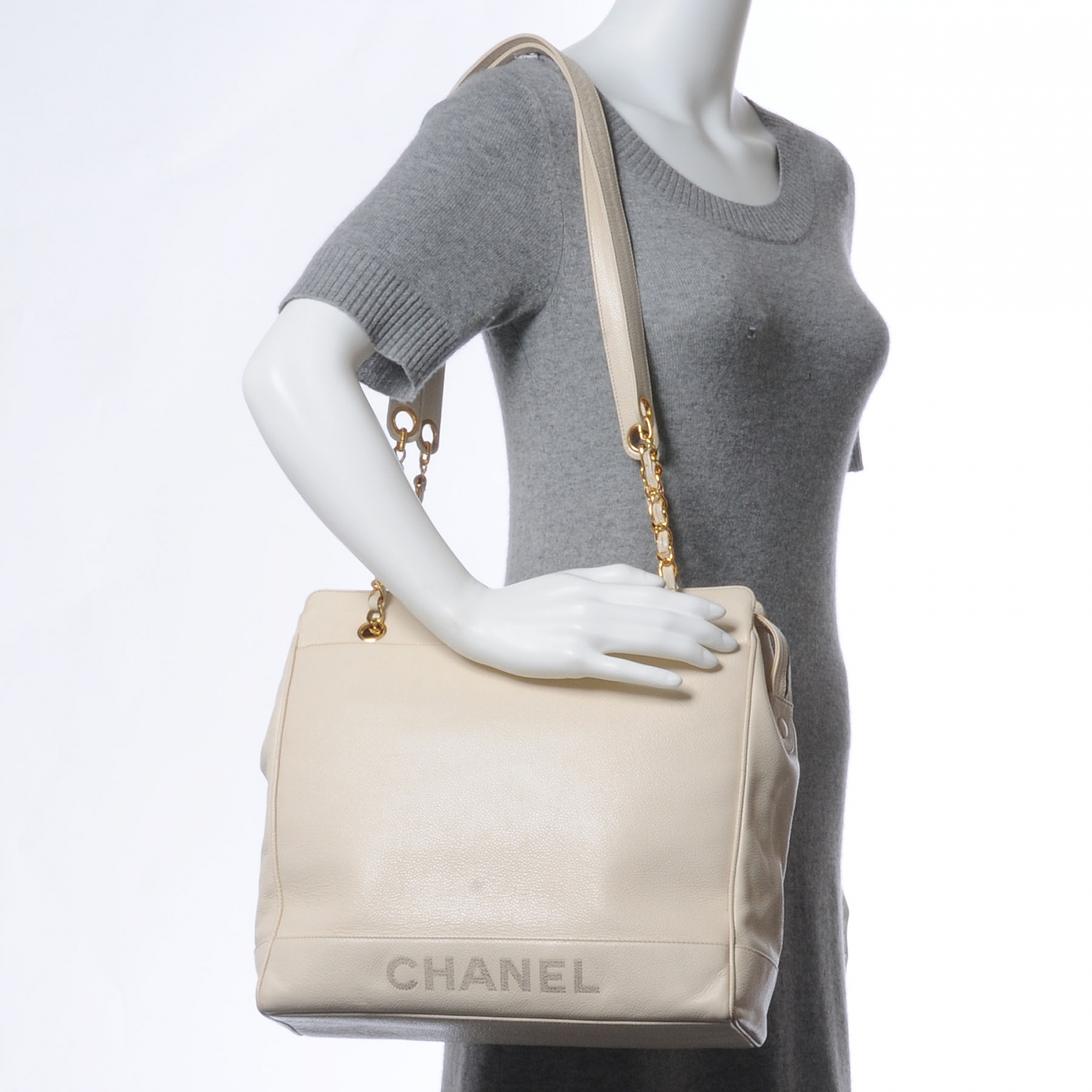 CHANEL Caviar Shoulder Bag Ivory 48882