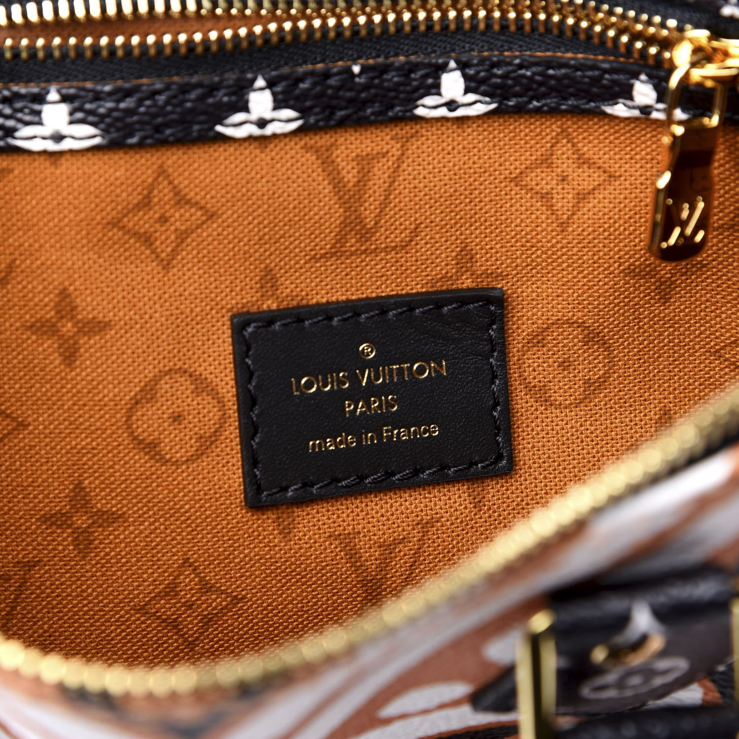 louis vuitton monogram giant