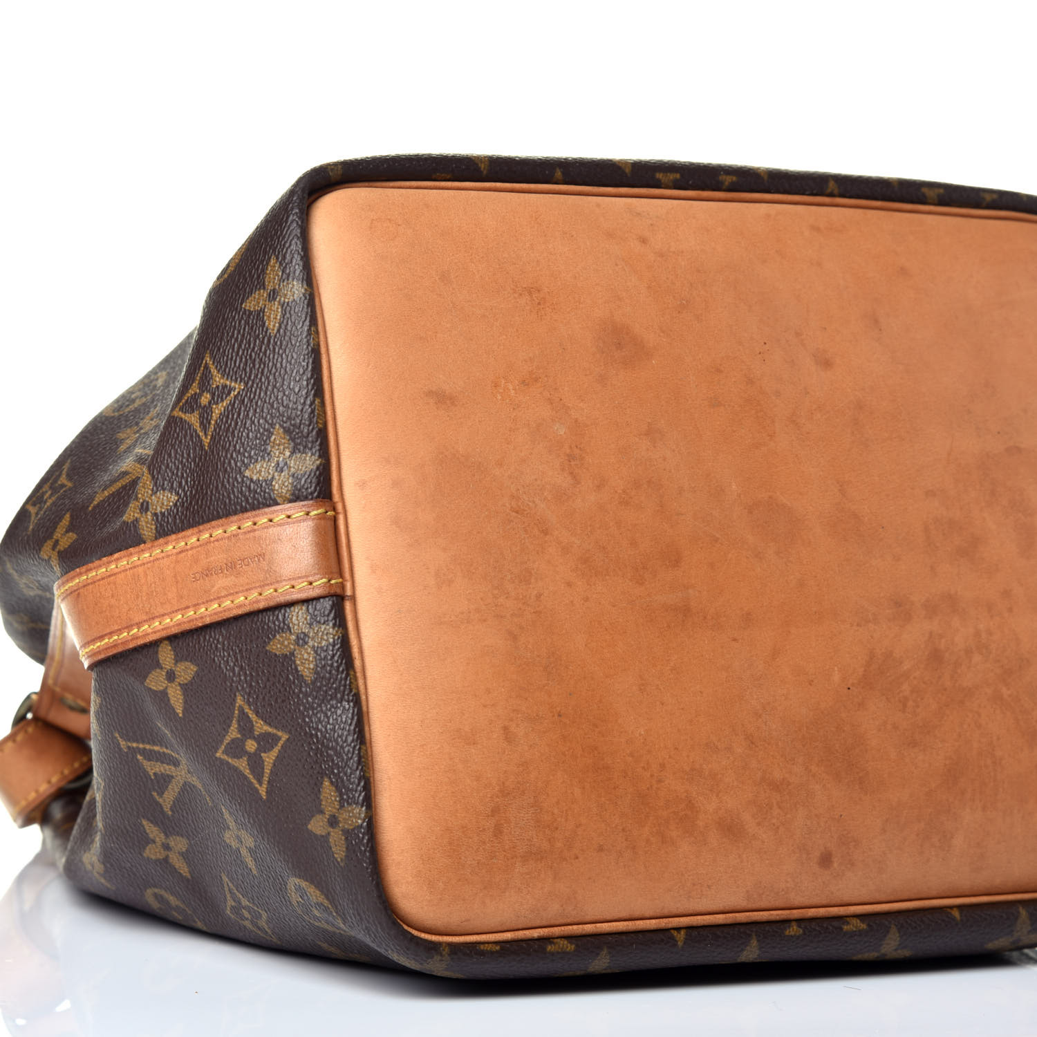 louis vuitton monogram petit ensacar plat