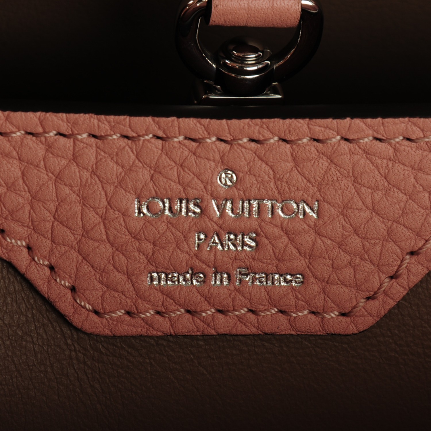 LOUIS VUITTON Taurillon Capucines PM Magnolia 153366