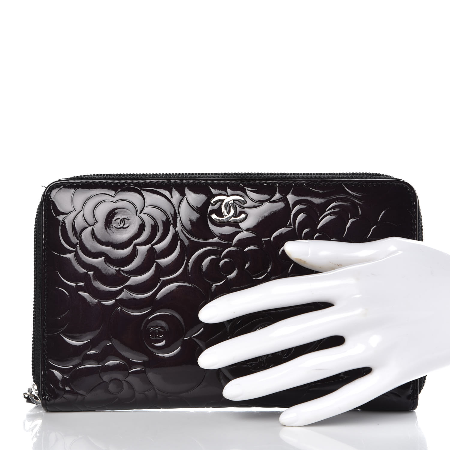 chanel camellia wallet price