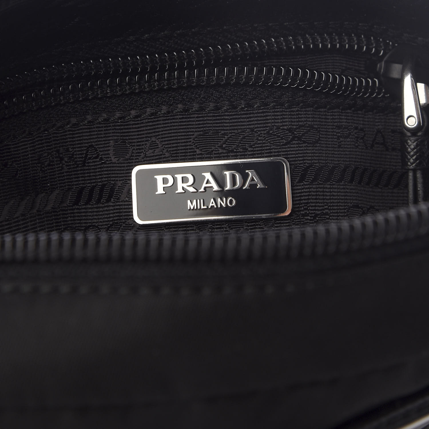 prada tessuto saffiano