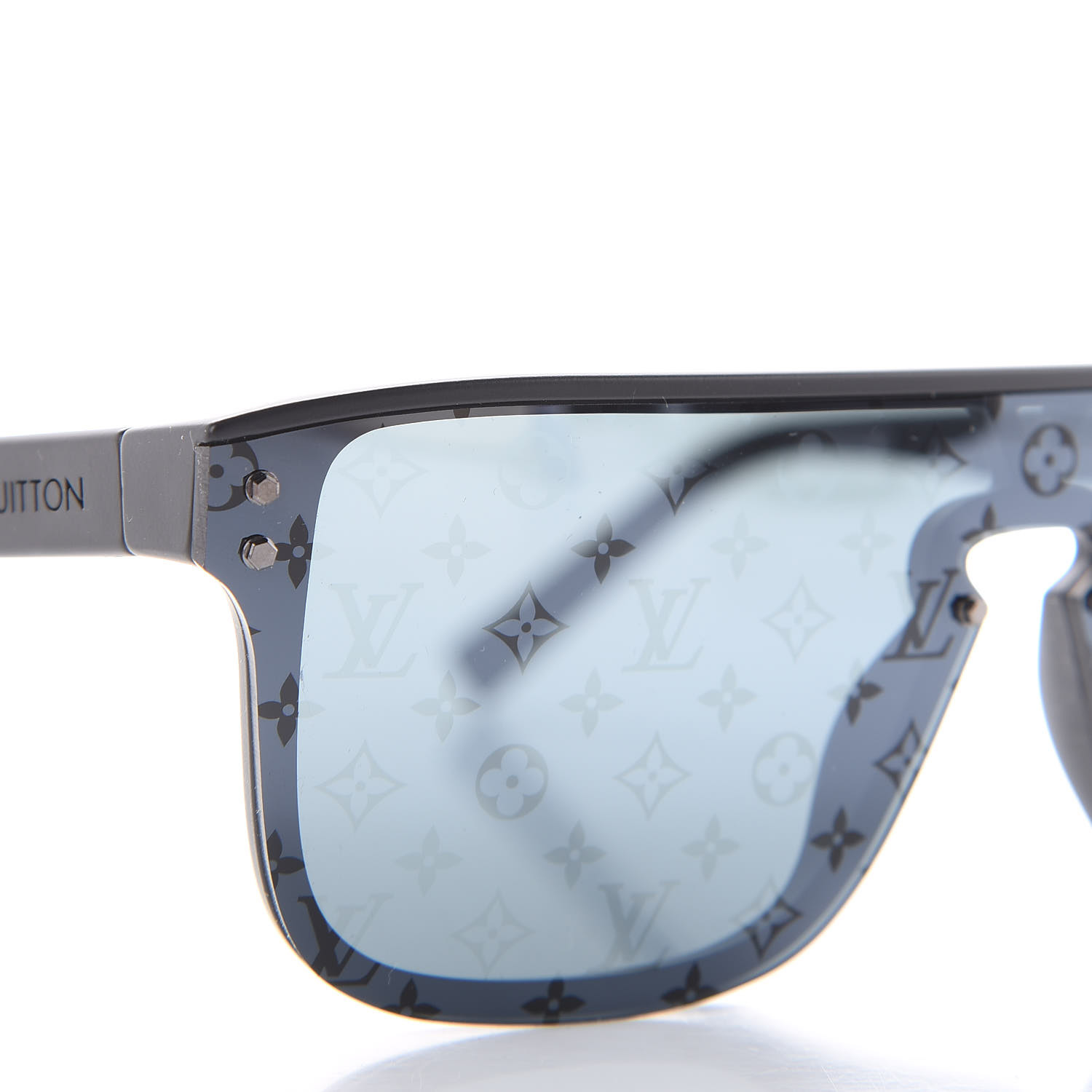 Discover LOUIS VUITTON Fall Winter 2021 Men's Sunglasses
