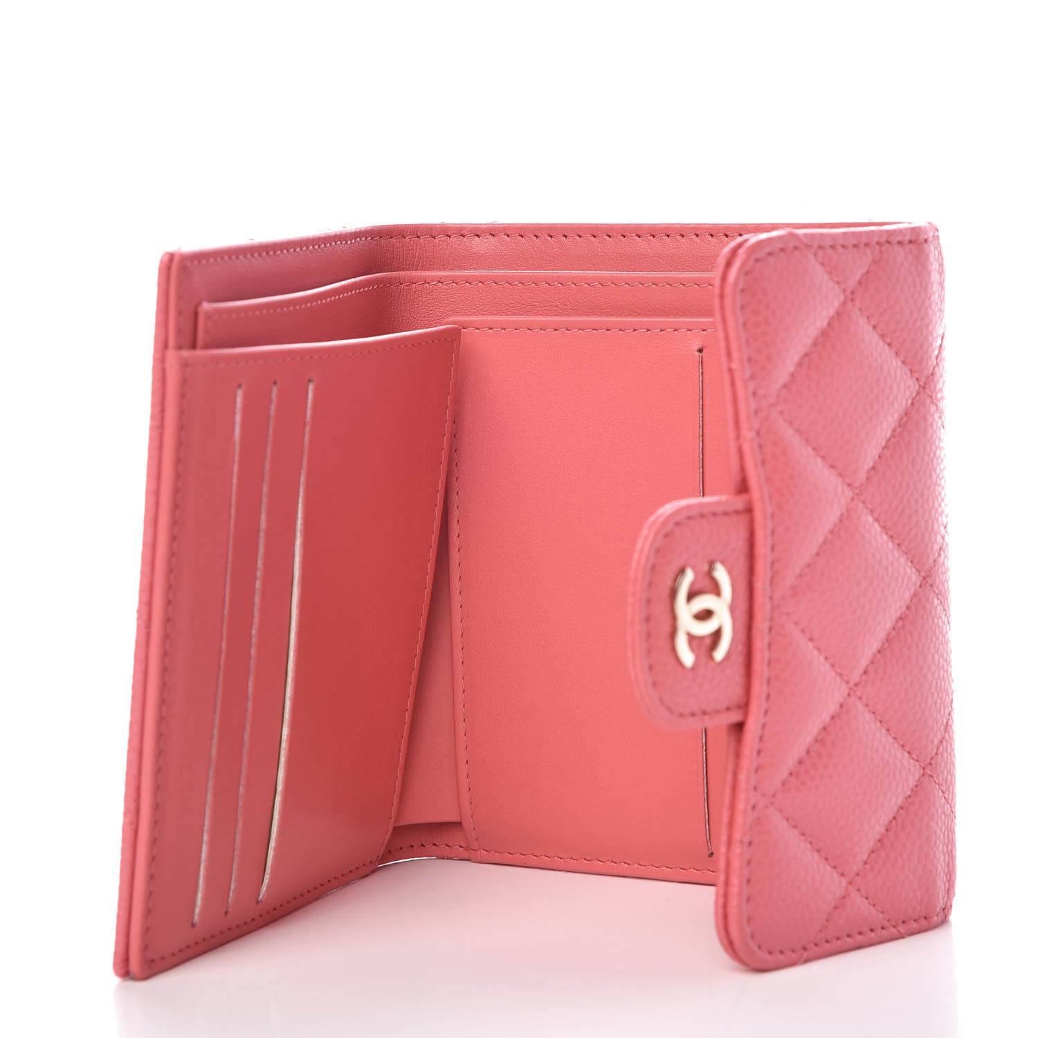 chanel flap wallet caviar