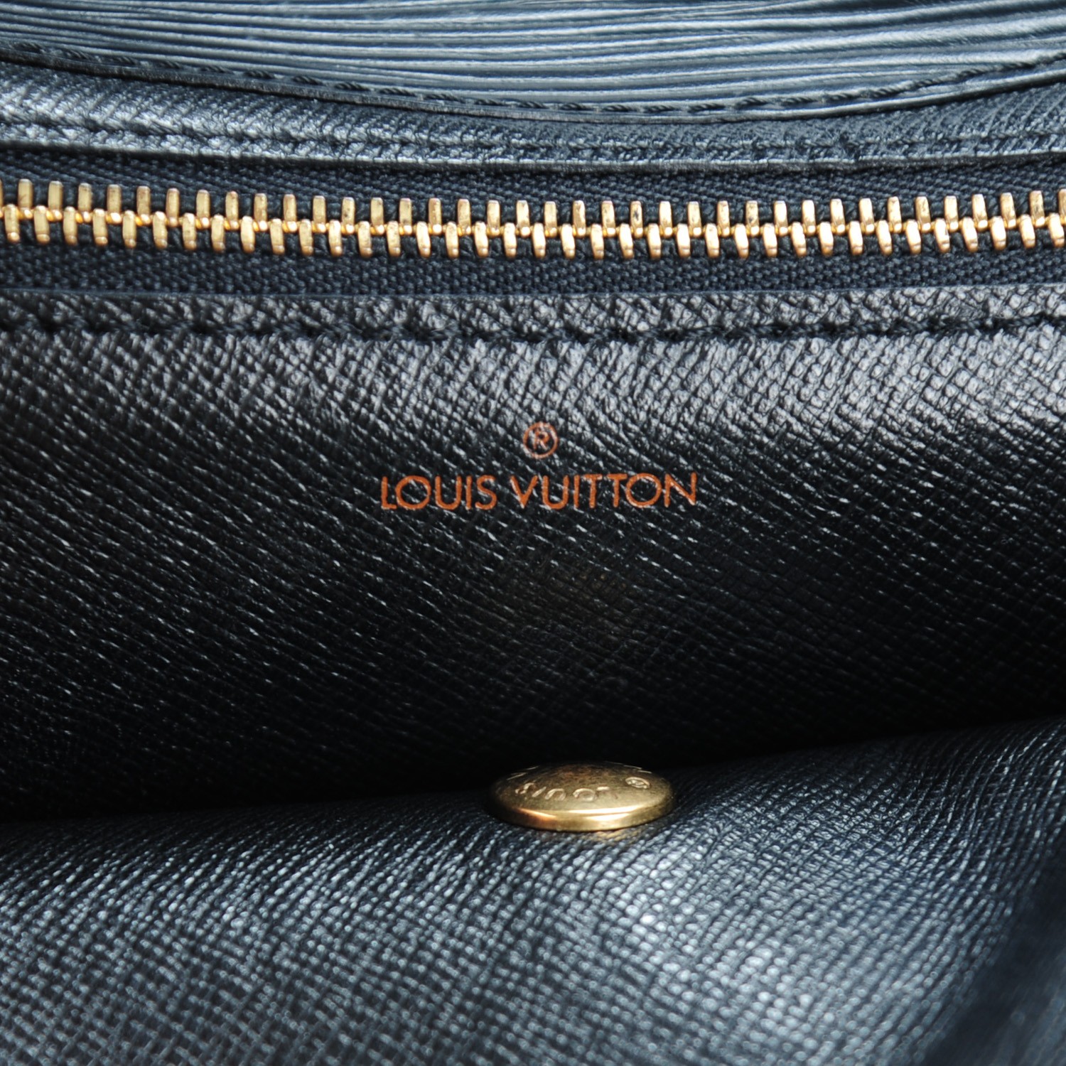 LOUIS VUITTON Epi Montaigne Clutch MM Black 149719