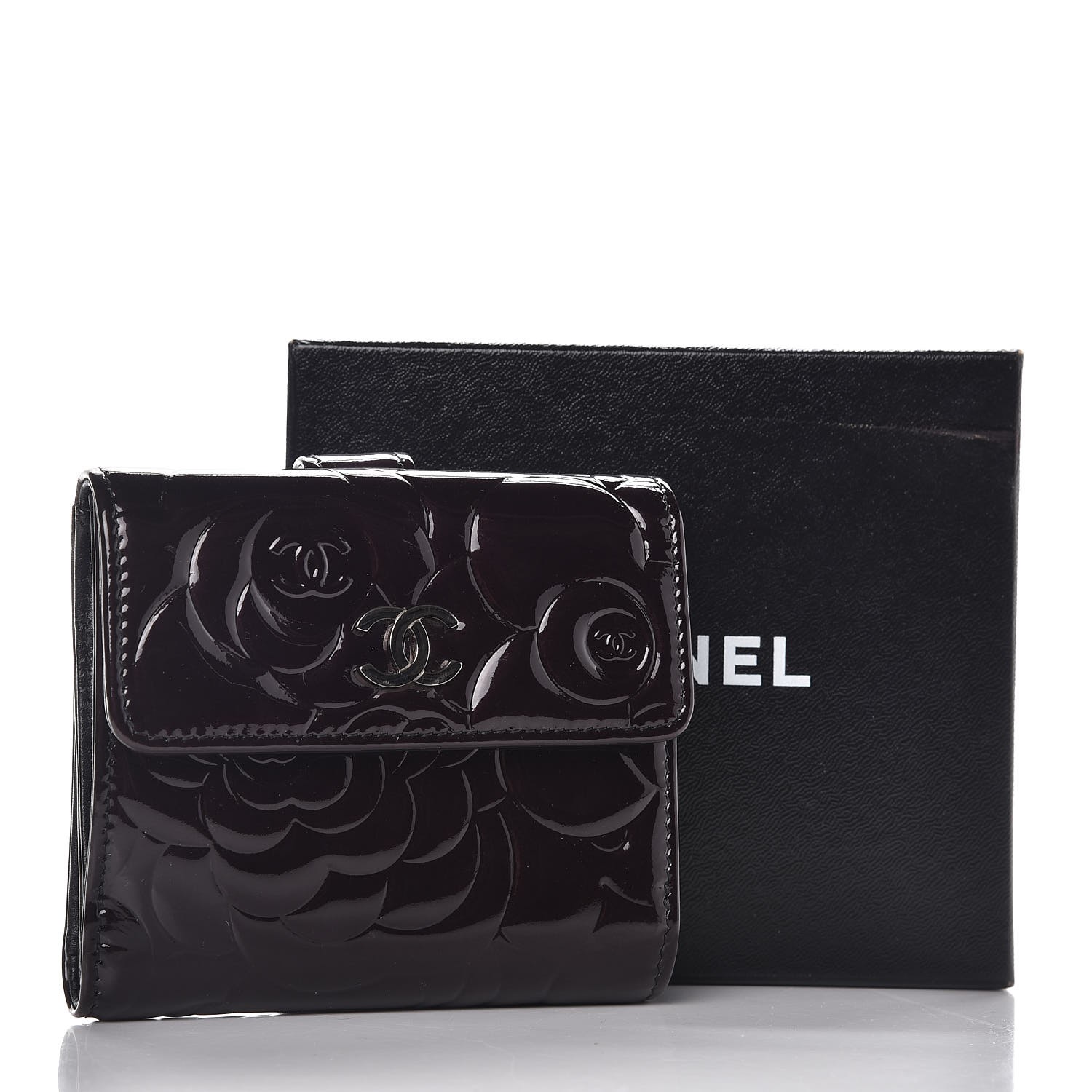 chanel camellia wallet price