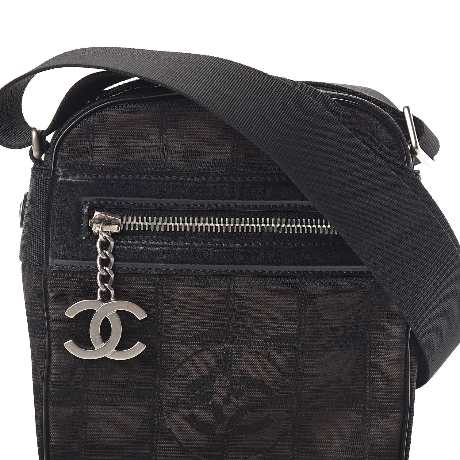 chanel crossbody wallet