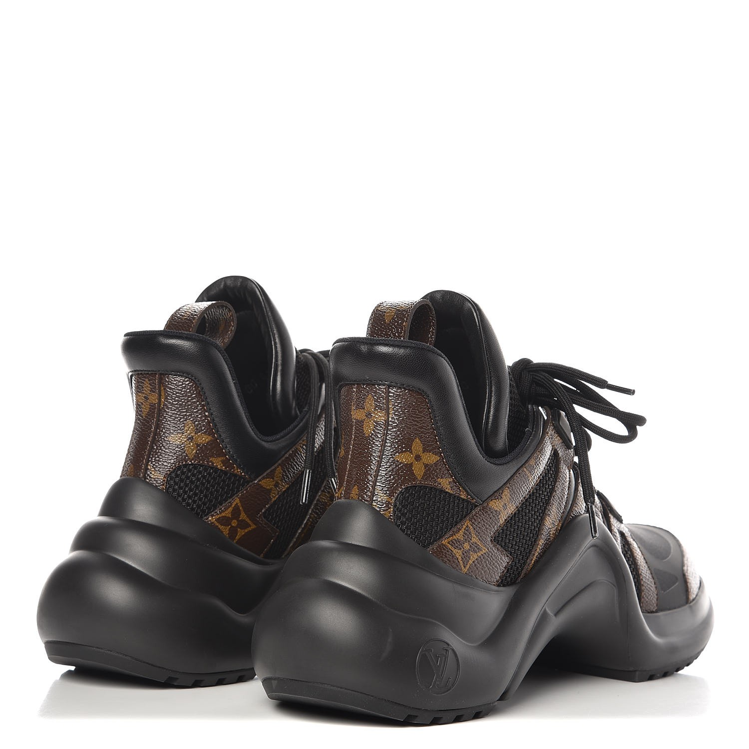 LOUIS VUITTON Patent Monogram LV Archlight Sneakers 41 Noir Black 272399