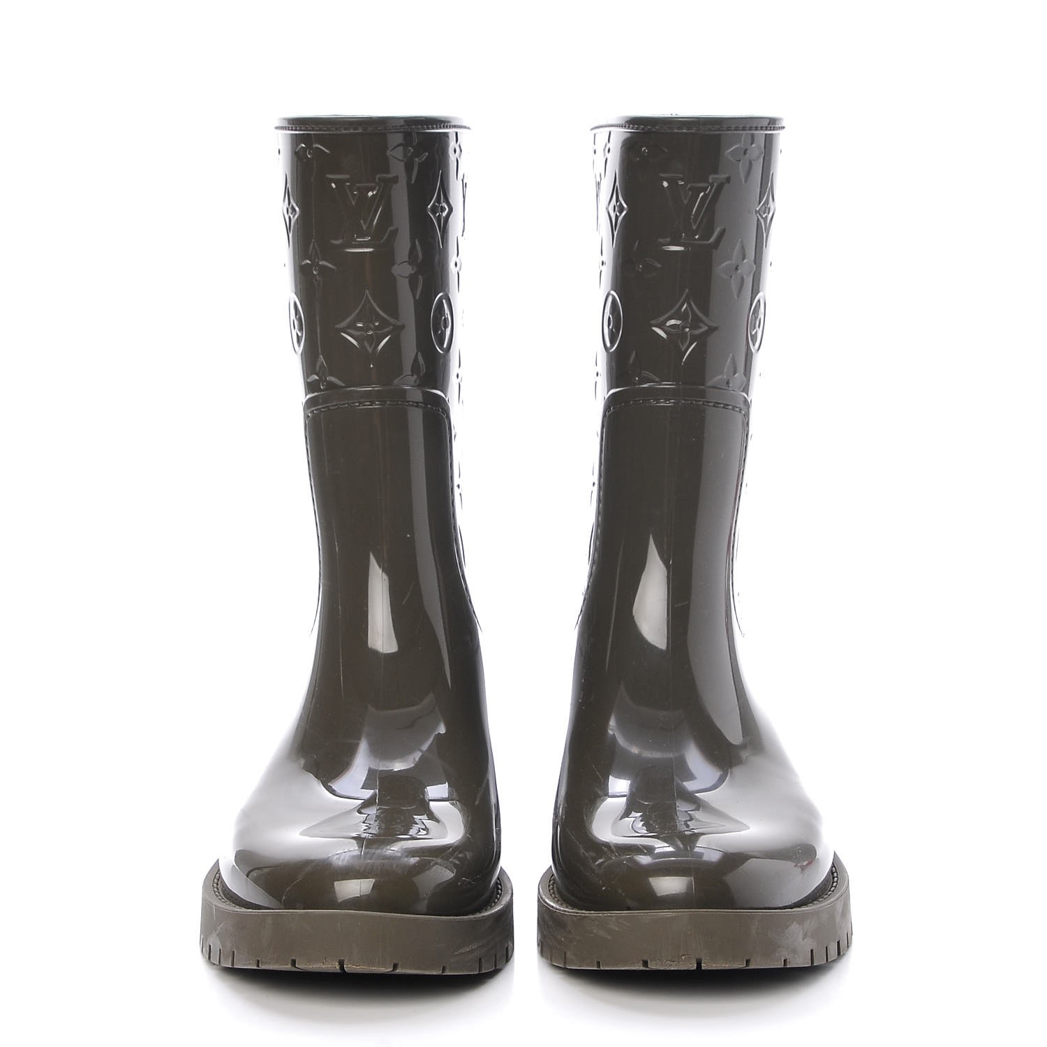 Cop or Can: Louis Vuitton Rain Boots And The Rubber Archlight Sneaker — CNK  Daily (ChicksNKicks)