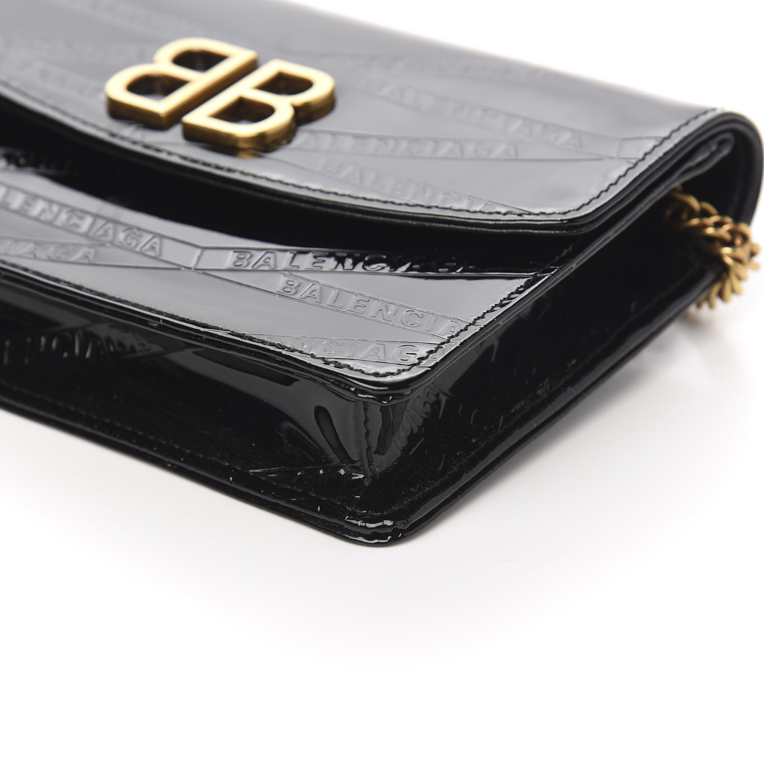 women's hourglass wallet on chain in black