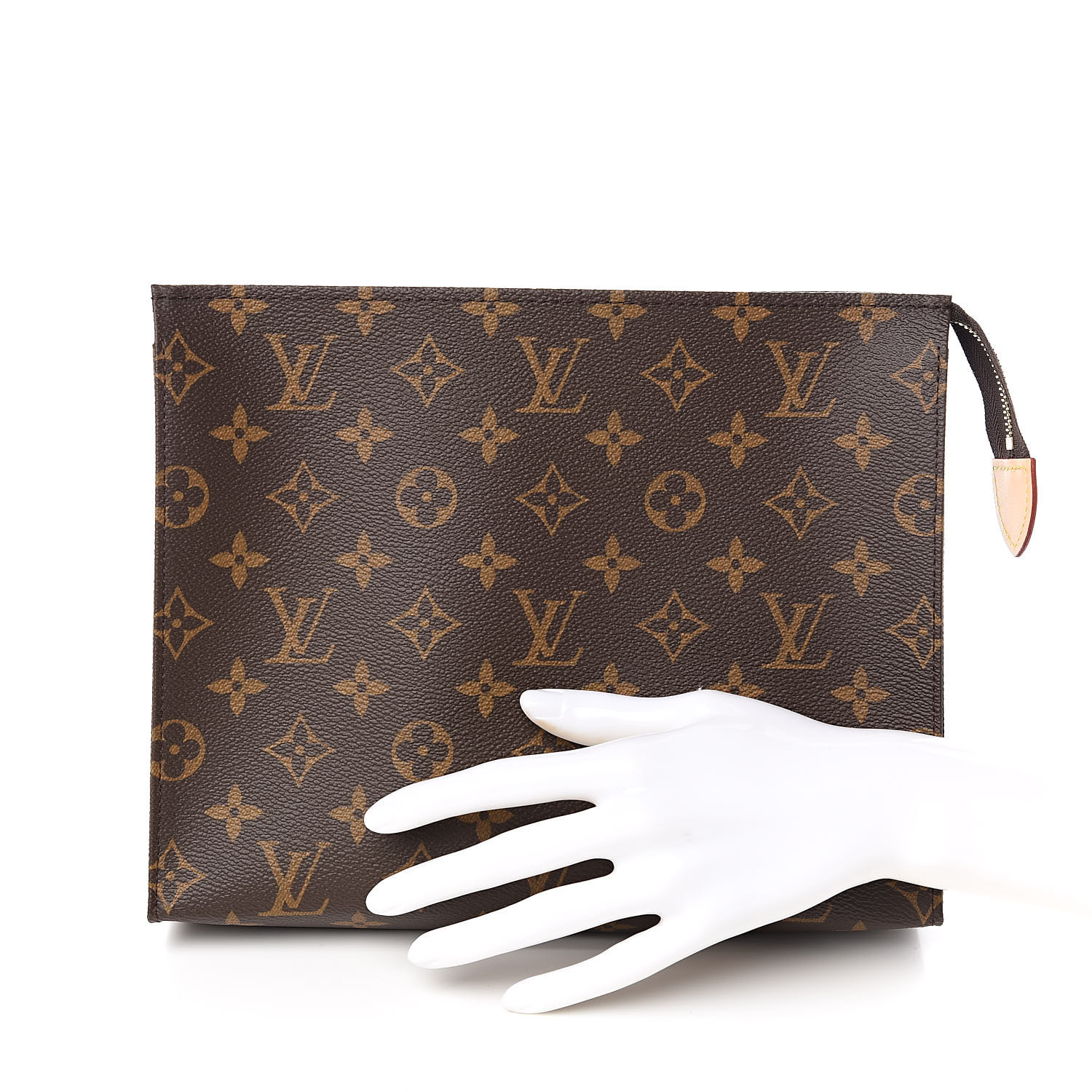 toiletry pouch 26 louis vuitton price