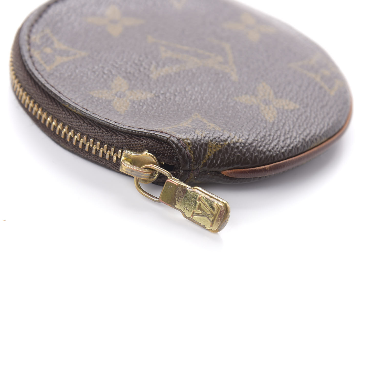 LOUIS VUITTON ROUND COIN PURSE, DISCONTINUED SLG