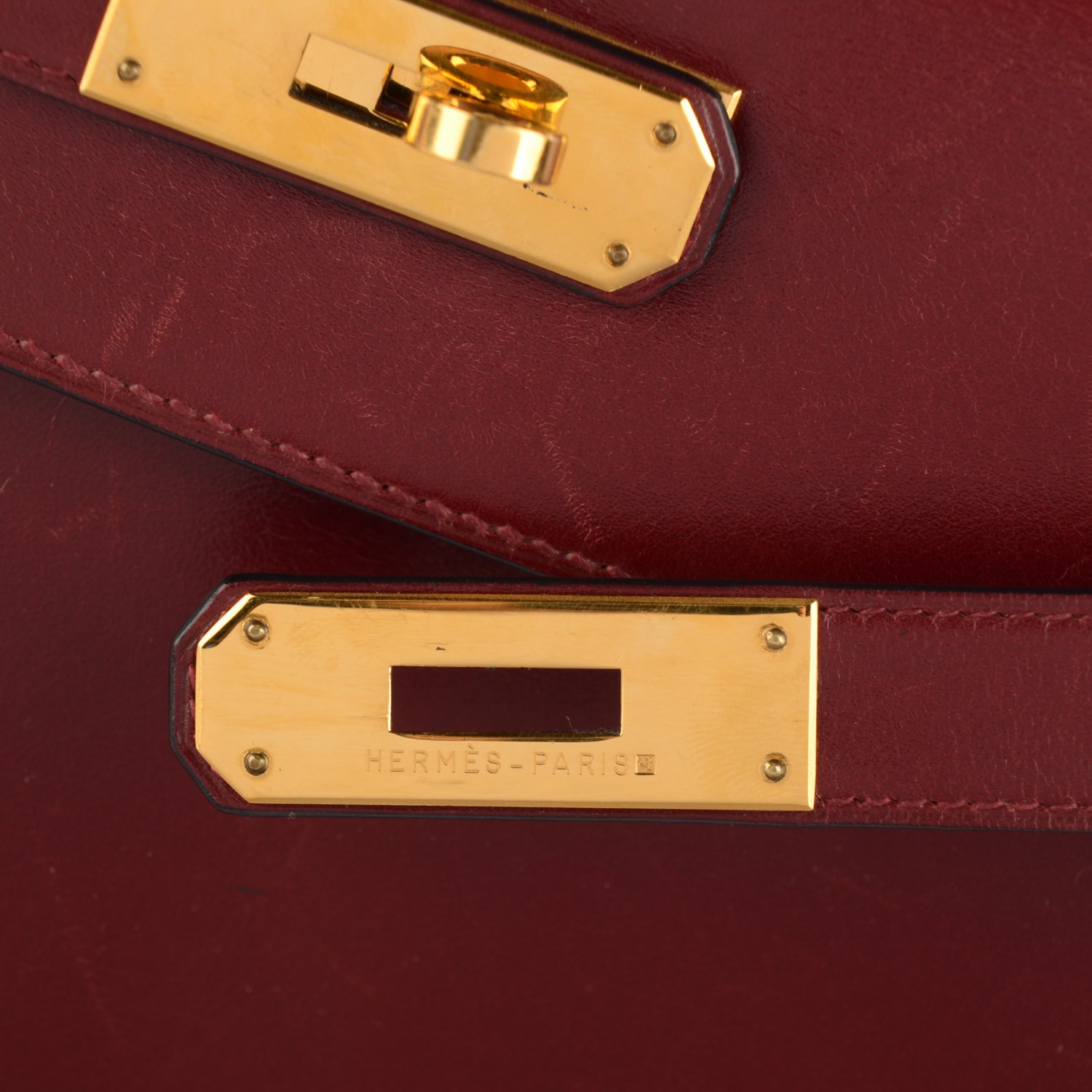 HERMES Box Kelly Sellier 32 Rouge H 126740 | FASHIONPHILE