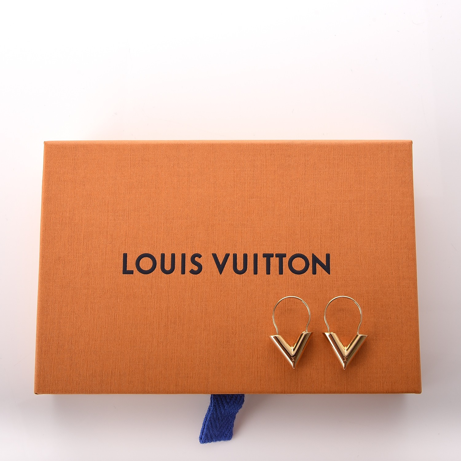 Louis Vuitton Essential V Hoops Earrings - LilyLike Blog  Circle earrings  studs, Gold bar earrings, Gold earrings studs