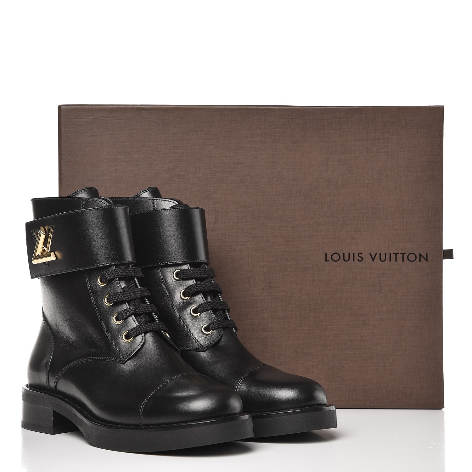 LOUIS VUITTON Wonderland Flat Ranger Patent Monogram Canvas Boot