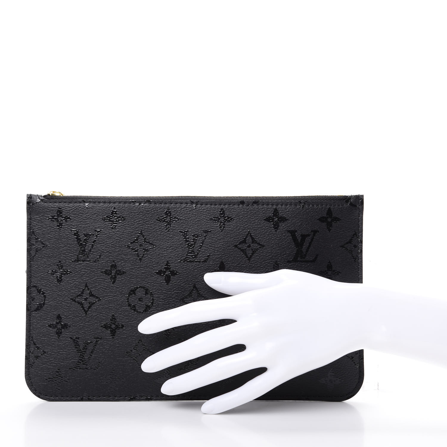 lv x uf pochette