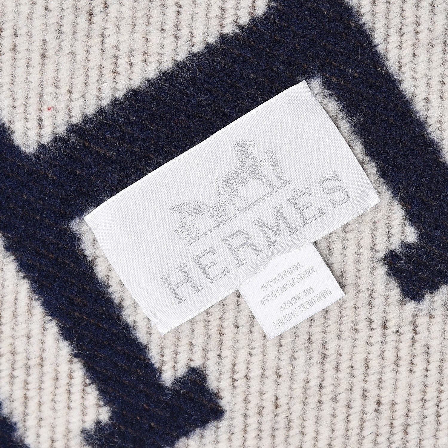 HERMES Wool Cashmere Avalon Blanket Ecru Navy 349387