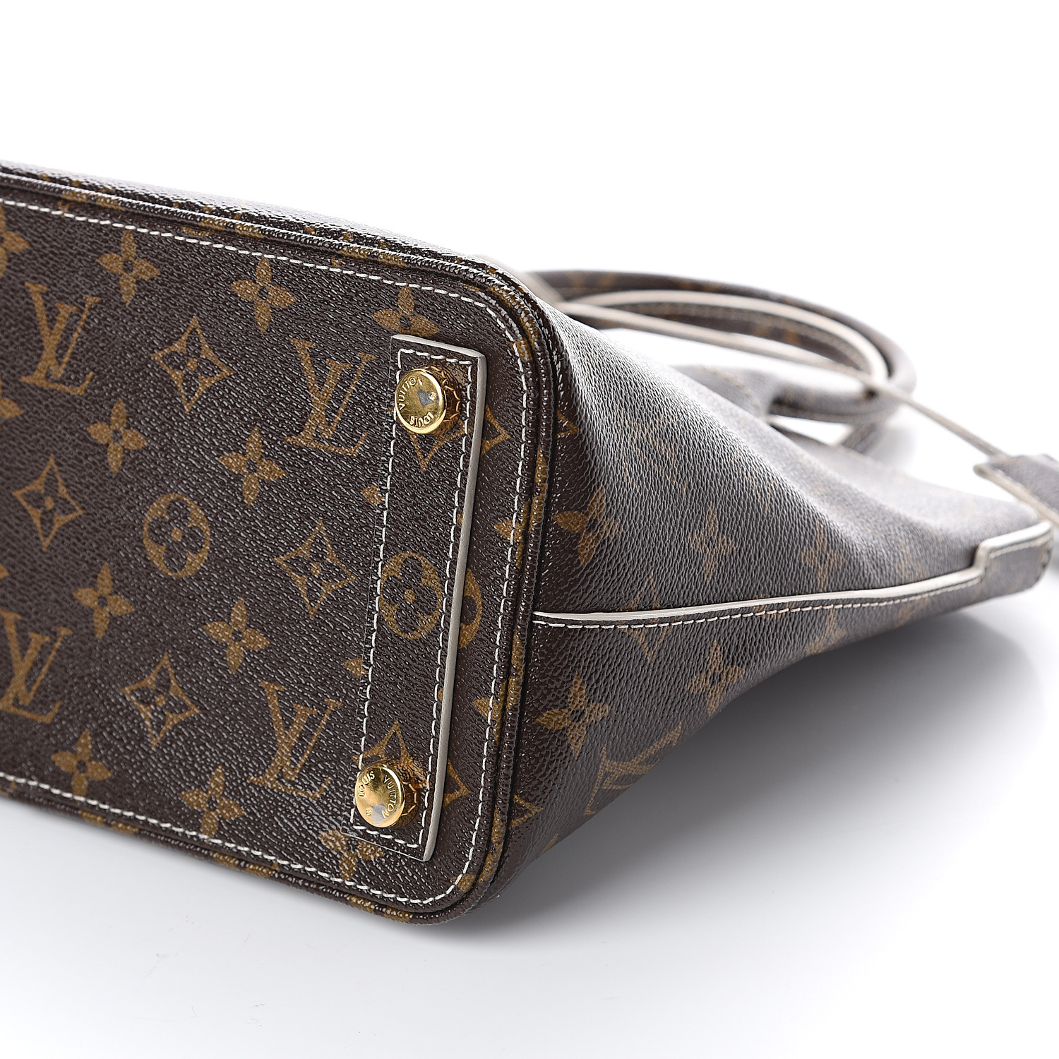 shiny black louis vuitton bag