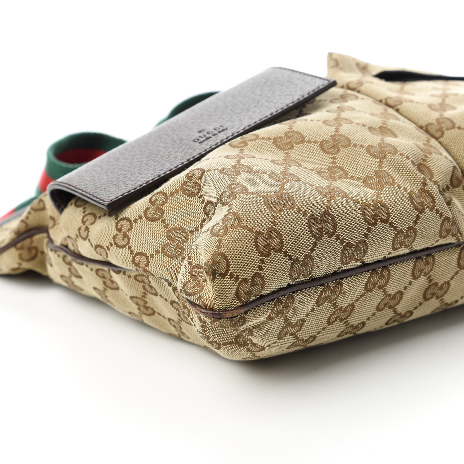 gucci web pouch