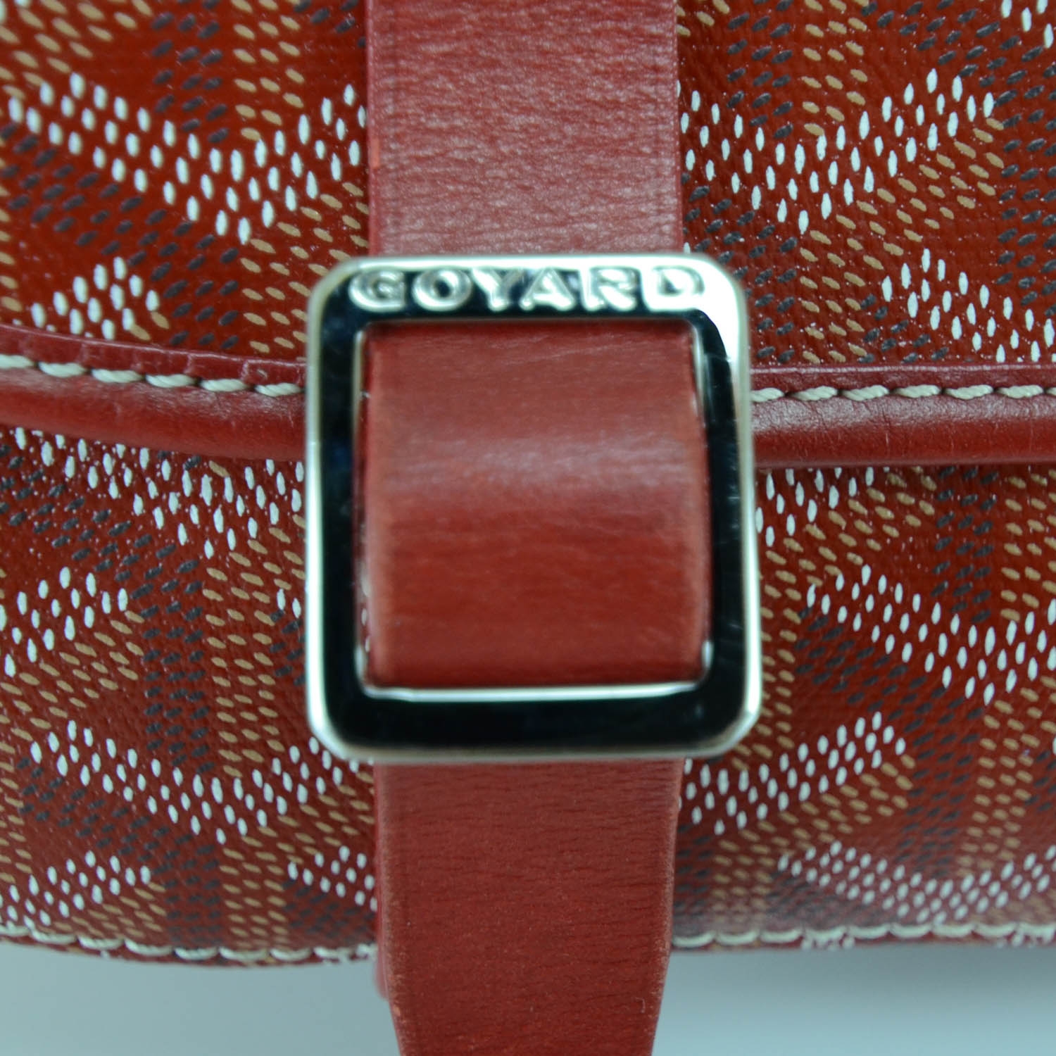 GOYARD Goyardine Belvedere MM Messenger Bag Red 28336