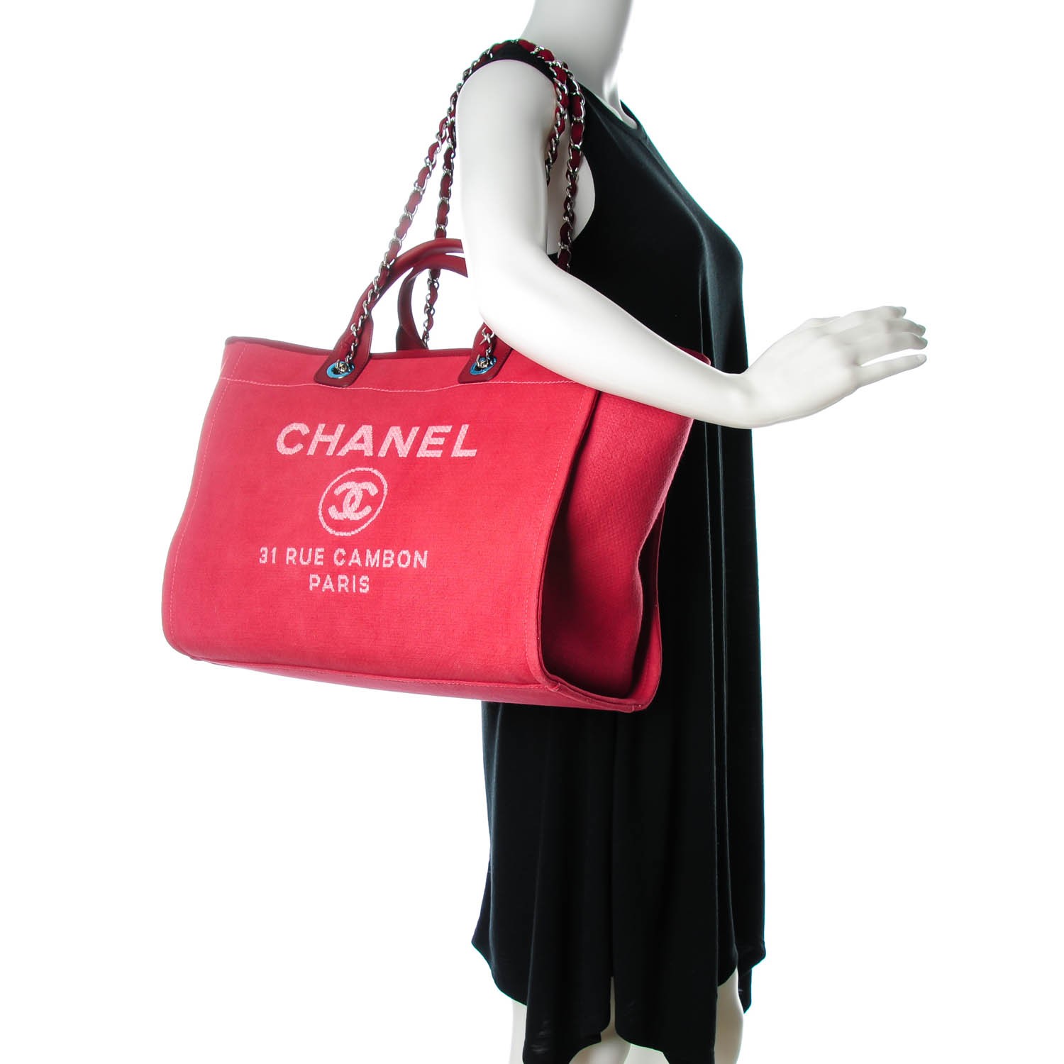 Chanel Tote Red 2024 favors