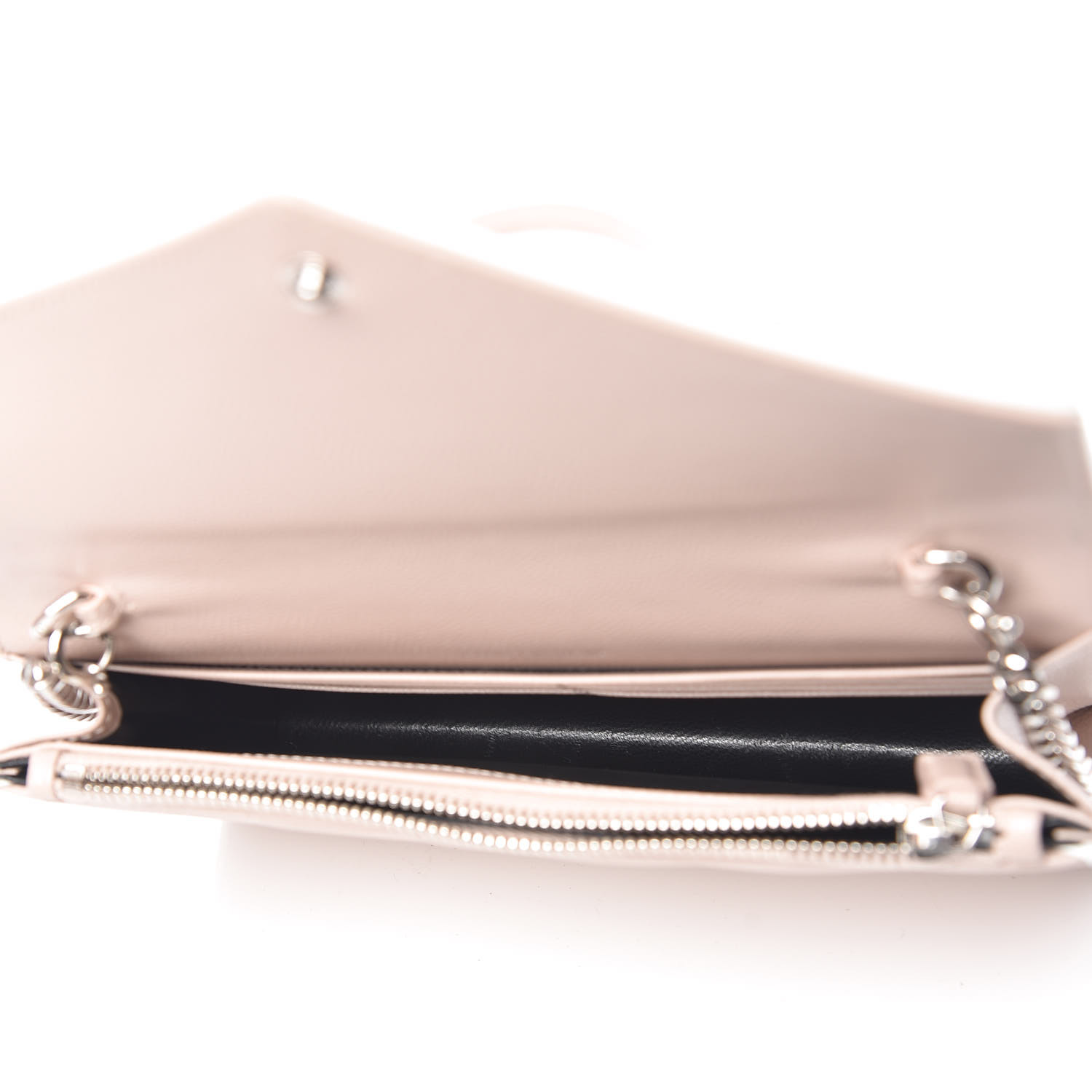 chain wallet in pink and white textured matelassé leather