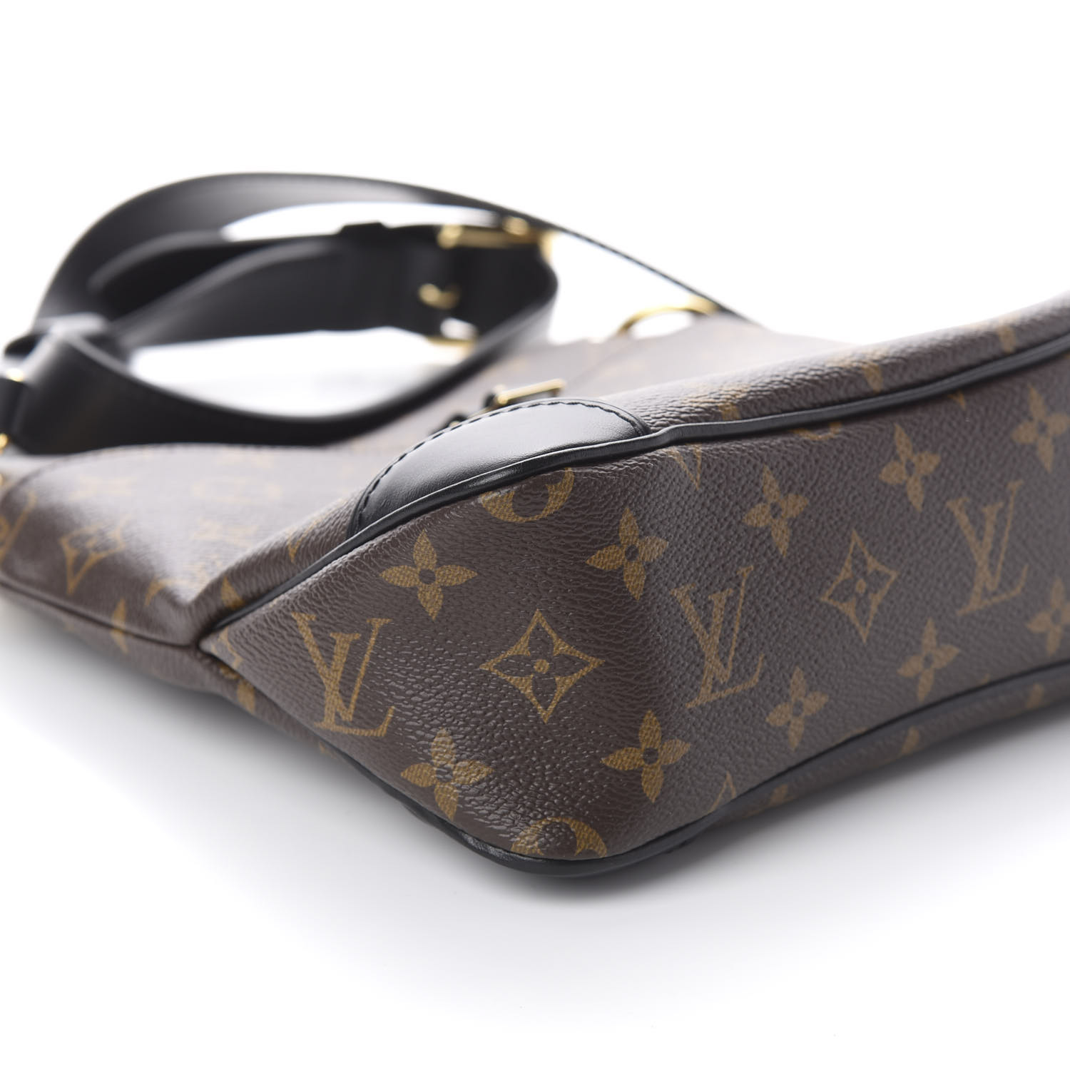 louis vuitton odeon black