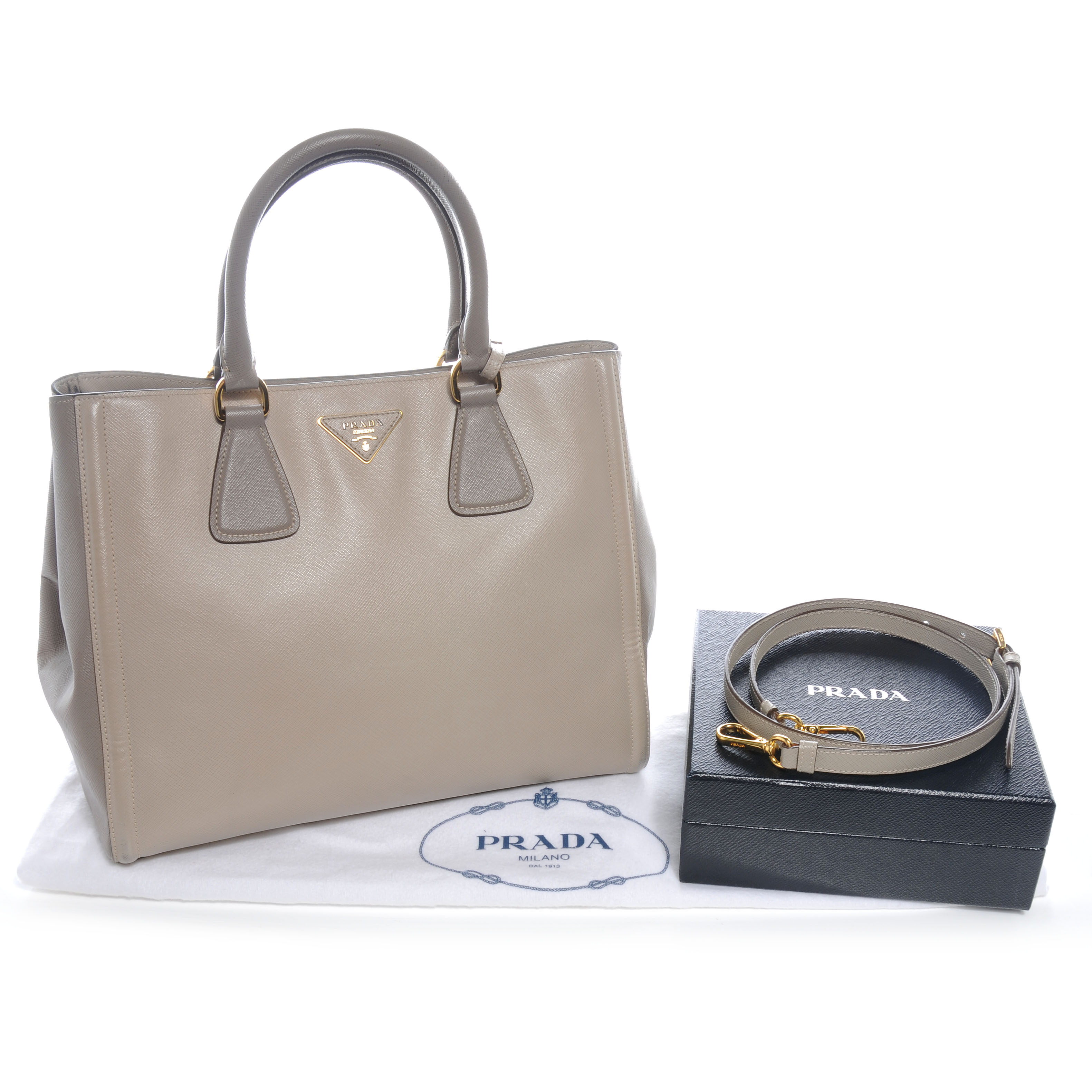 prada argilla saffiano