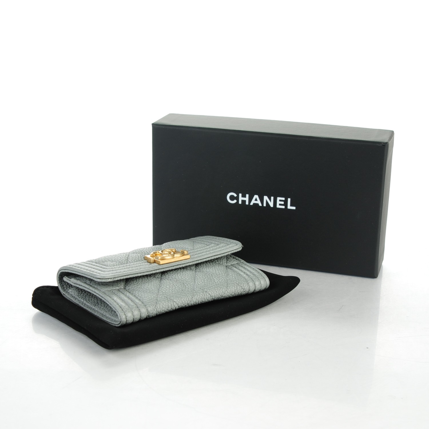 chanel flap card case