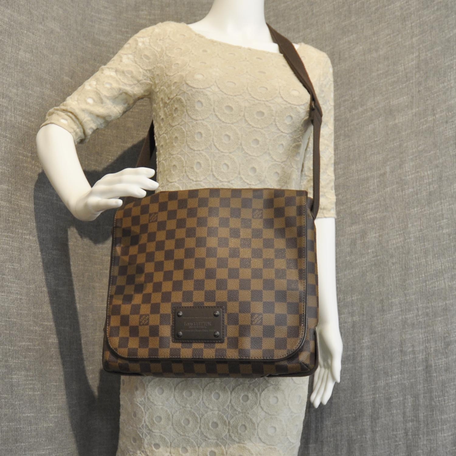 Louis Vuitton - Brooklyn MM N51211 - Bag - Catawiki